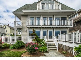 14 E Beach Dr, Norwalk, CT 06853