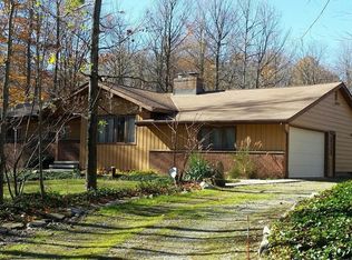 11522 Winterberry Ln, Chardon, OH 44024