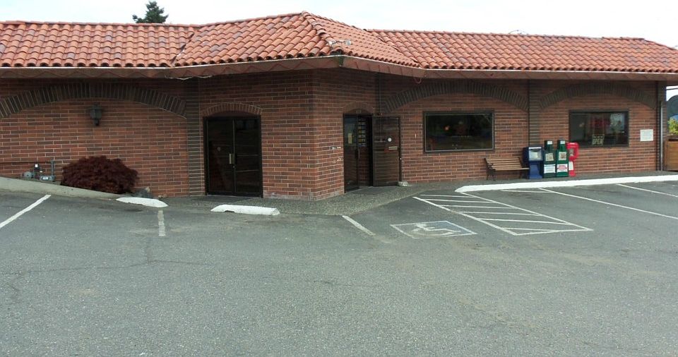 1st image of 630 SE Pioneer Way