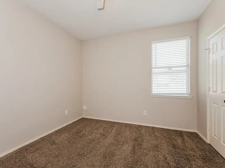 1101 Trinity Trl — Photo 16