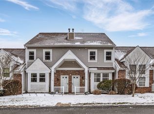 177 Old Village Ln, Bethel Park, PA 15102