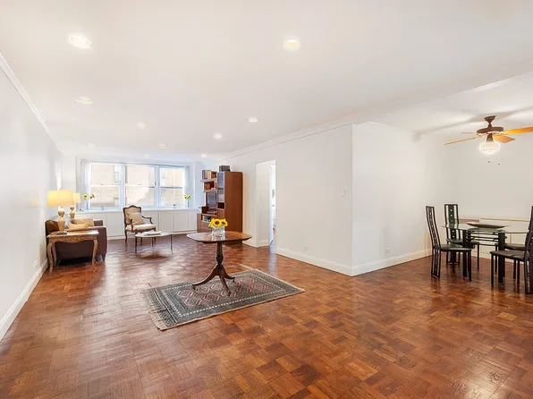 315 E 70th St APT 4D, New York, NY 10021