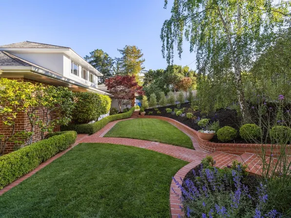 1431 Carlton Rd, Hillsborough, CA 94010