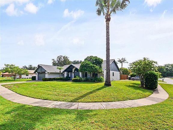 2nd image of 4437 GLENMOOR COURT