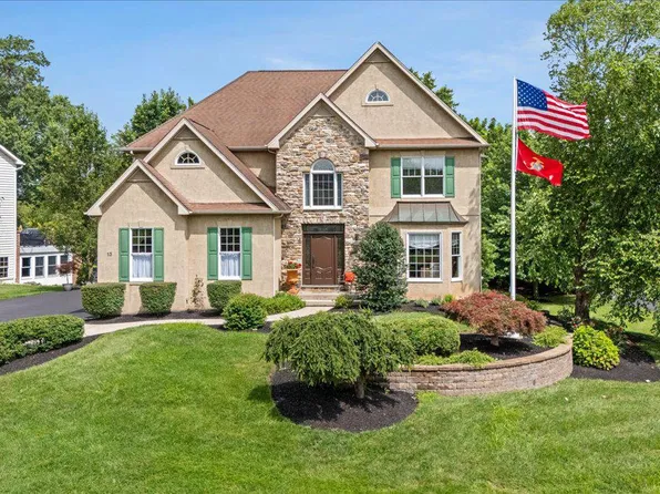 13 Cedarcrest Ct, Doylestown, PA 18901