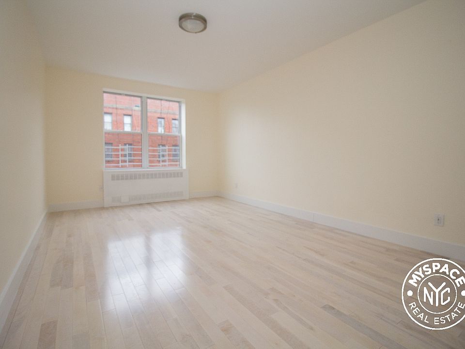 1st image of 165 E 19th St APT 3D