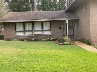 2500 Beau Monde St, Pine Bluff, AR 71603