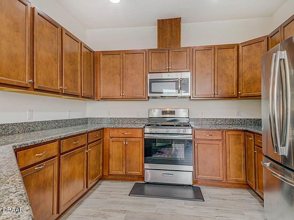 5th image of 167 Margaritaville Ave