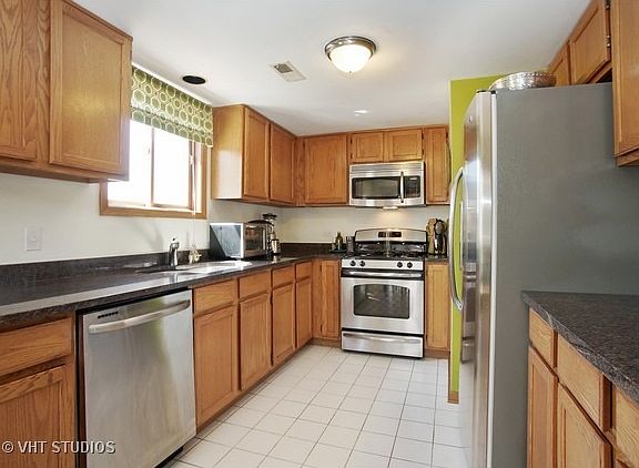 4th image of 6877 N Overhill Ave #301-A