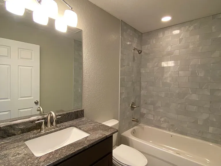 10 Hemlock Circle Ct — Photo 23