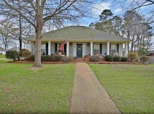 101 Afton Dr, Brandon, MS 39042