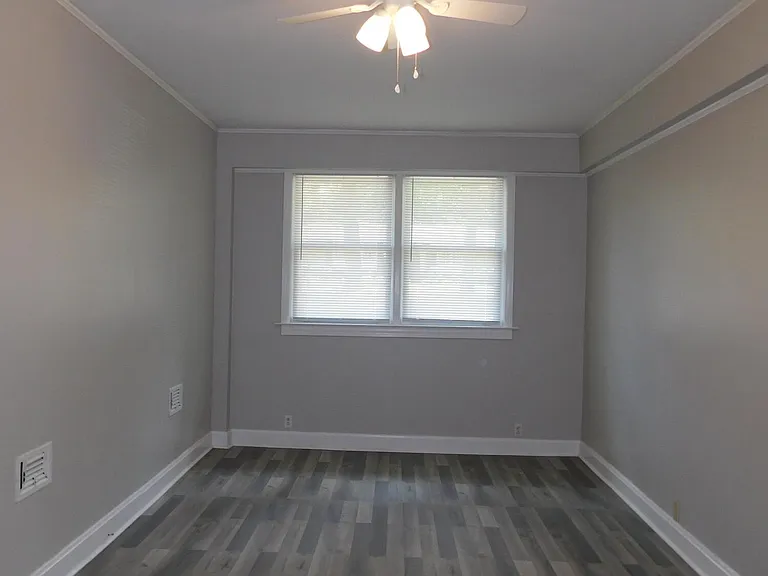 2921 Stratford Dr — Photo 14