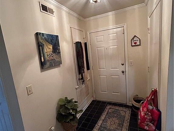 5th image of 4336 Edith Ln APT E