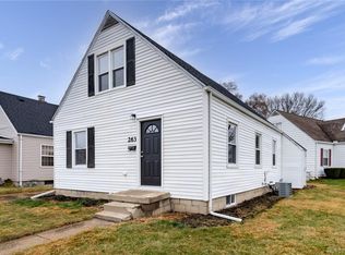 263 Holmes Dr, Fairborn, OH