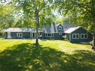 2821 Lakeshore Rd, Applegate, MI 48401
