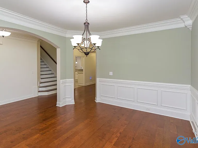 161 Huntsmen Ln — Photo 12