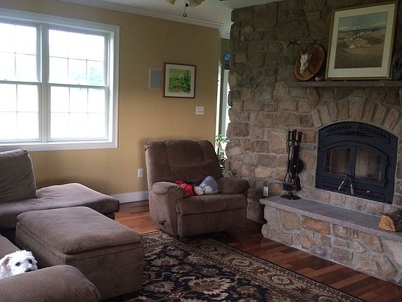 Family Room w/ Fireplace