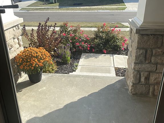 2nd image of 4023 Orange Blossom Ct