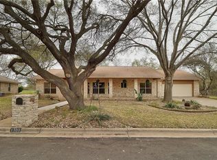 1100 W Creek Loop, Round Rock, TX 78681