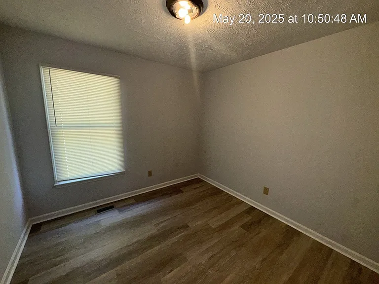1222 Skyline Dr — Photo 14