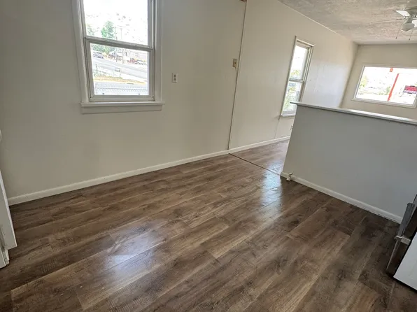 193 N 5th East St, Green River, WY 82935
