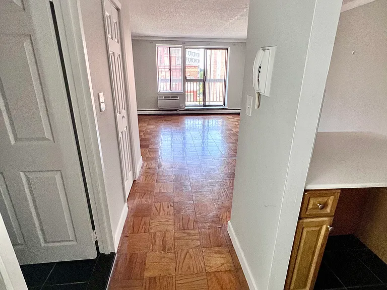 14016 34th Ave #512 — Photo 10