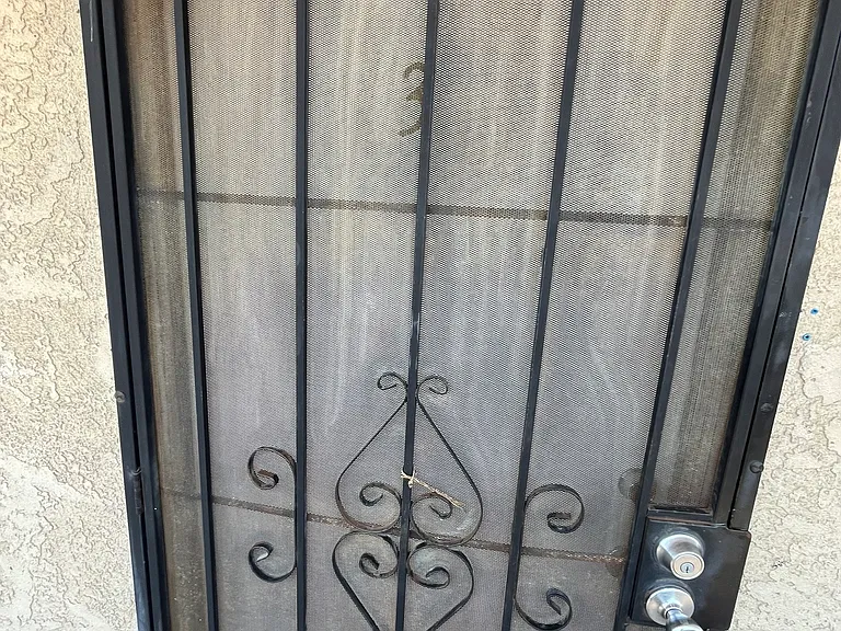 1320 W 225th St #3 — Photo 3