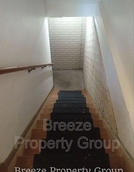 914 E Bancroft St — Photo 22