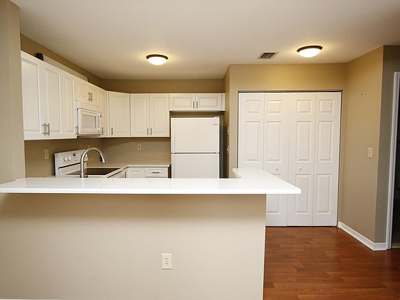 5th image of 35209 Harbour Vista Cir