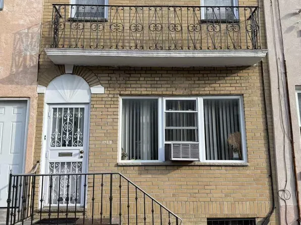 1733 S 9th St, Philadelphia, PA 19148