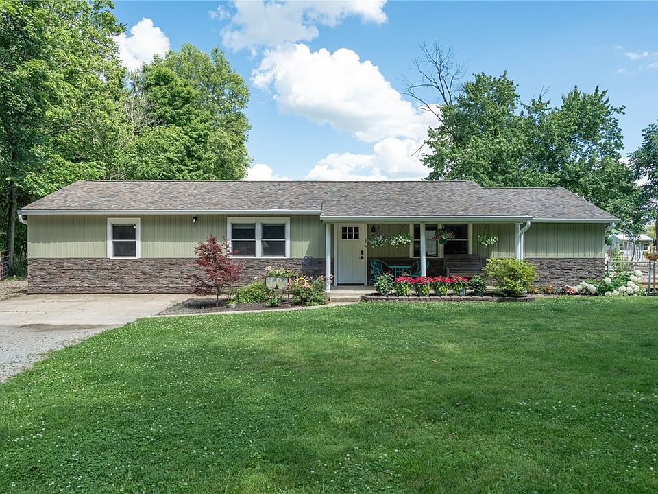 1st image of 242 N Bickett Rd