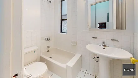 Rented by Bond New York