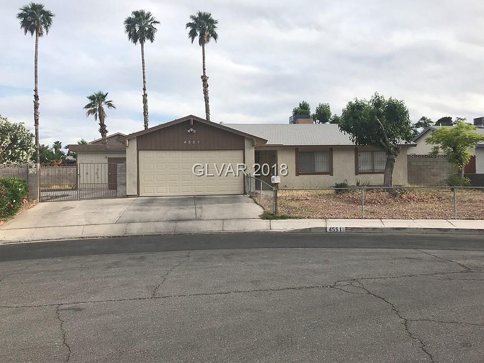 1st image of 4551 Park View Dr