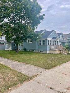 1122 10th Ave S, Escanaba, MI, 49829