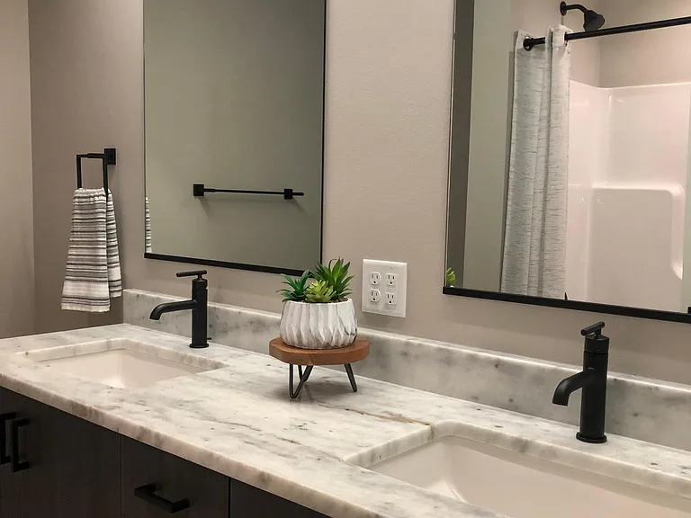 539 Harper Cir — Photo 3