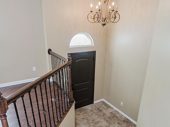 5th image of 104 Brynhurst Dr