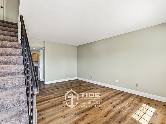 3rd image of 21 Rivers Point Row APT 8E