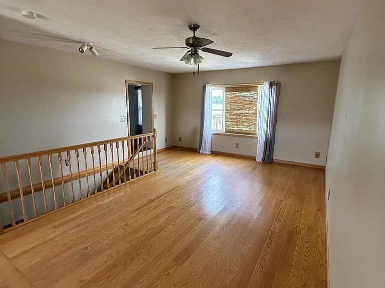 6656 Township Road 79 — Photo 2