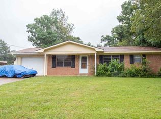 212 Laurie Ln, Warner Robins, GA 31088