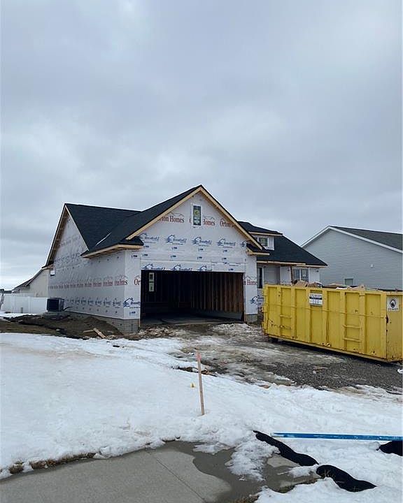 1st image of 2411 NW North Creek Dr