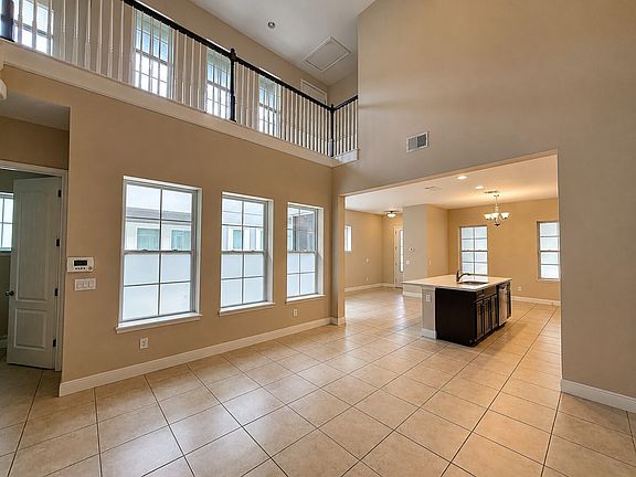 3rd image of 14225 Walcott Ave #1