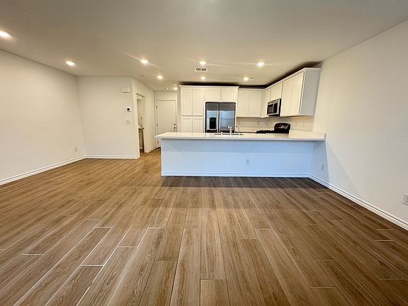 3rd image of 10721 Bendmore Ct