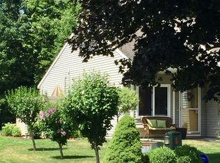 2052 Rosedale Way, Schenectady, NY 12303