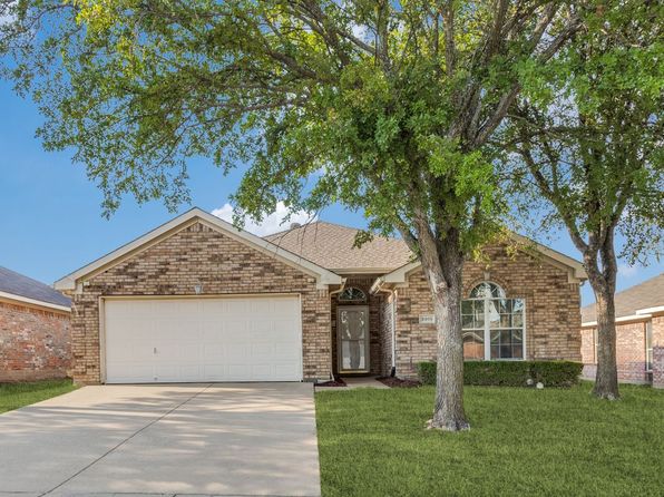 2405 Collier Dr