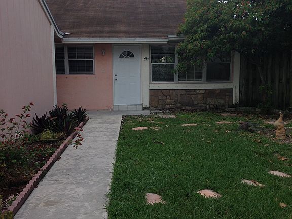 4th image of 1338 S Quetzal Ct