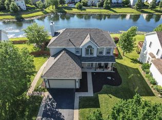 1325 Marigold Ln, Minooka, IL 60447