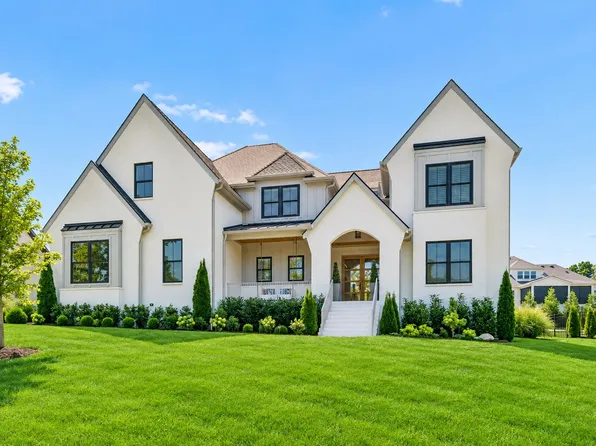 4672 Majestic Meadows Dr, Arrington, TN 37014