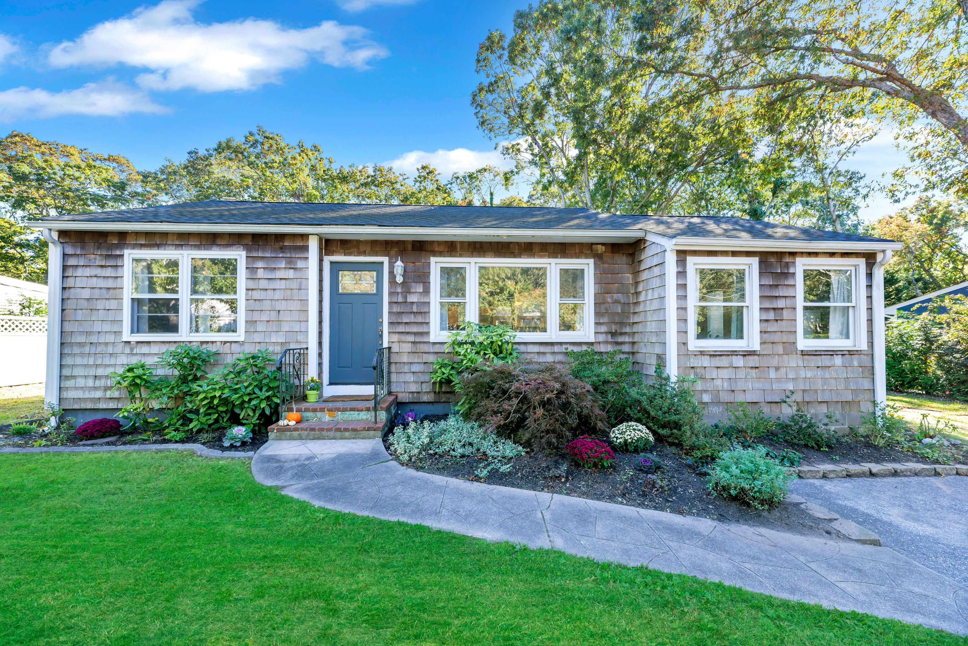 44 Kyle Rd in Hampton Bays Out East