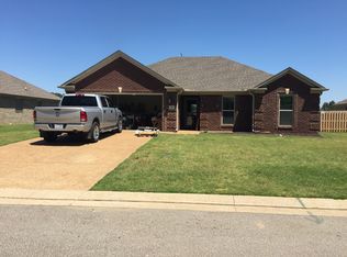 96 Little Brook Ln, Jackson, TN 38305