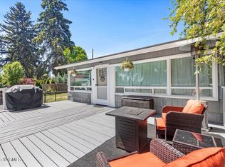 908 S 18th Ave, Yakima, WA 98902